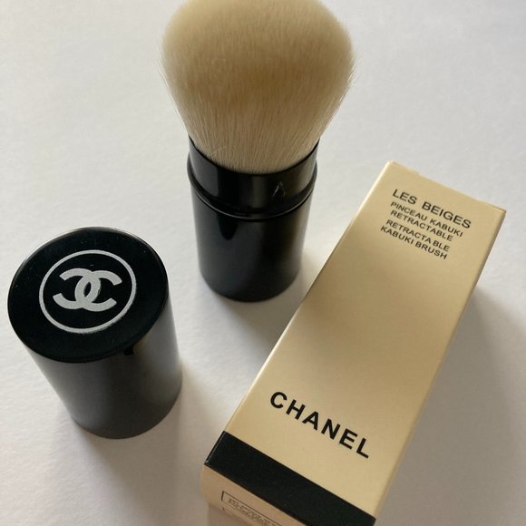 CHANEL Makeup Chanel Les Beiges Retractable Kabuki Brush Poshmark